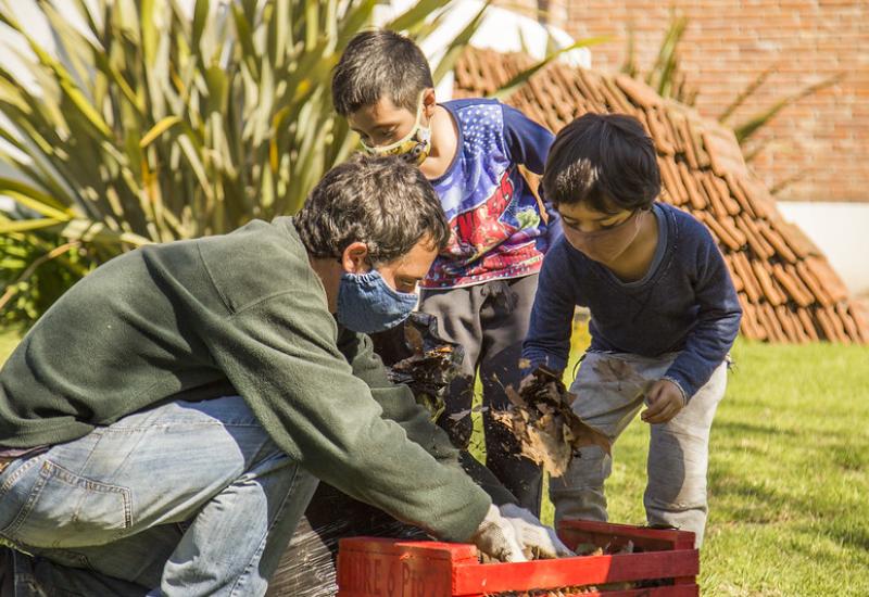 CURSOS PARA HACER HUERTAS CON NIÑOS CURSOS PARA HACER HUERTAS CON NIÑOS