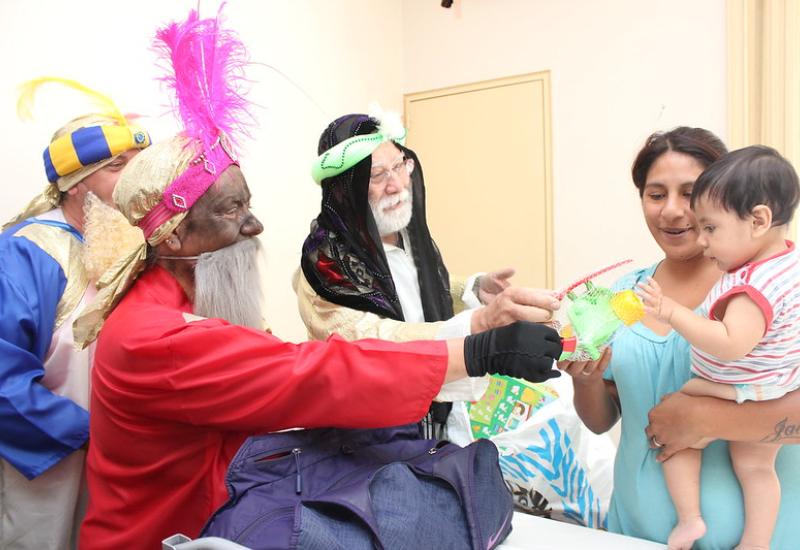 municipio de san isidro, tercera edad, puerto libre, donacion, donar, juguetes, solidario, solidaridad, reyes magos