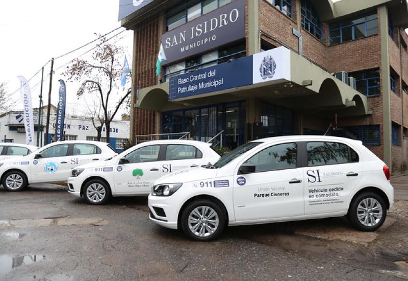 NUEVOS MÓVILES PARA LAS JUNTAS VECINALES, MUNICIPIO DE SAN ISIDRO
