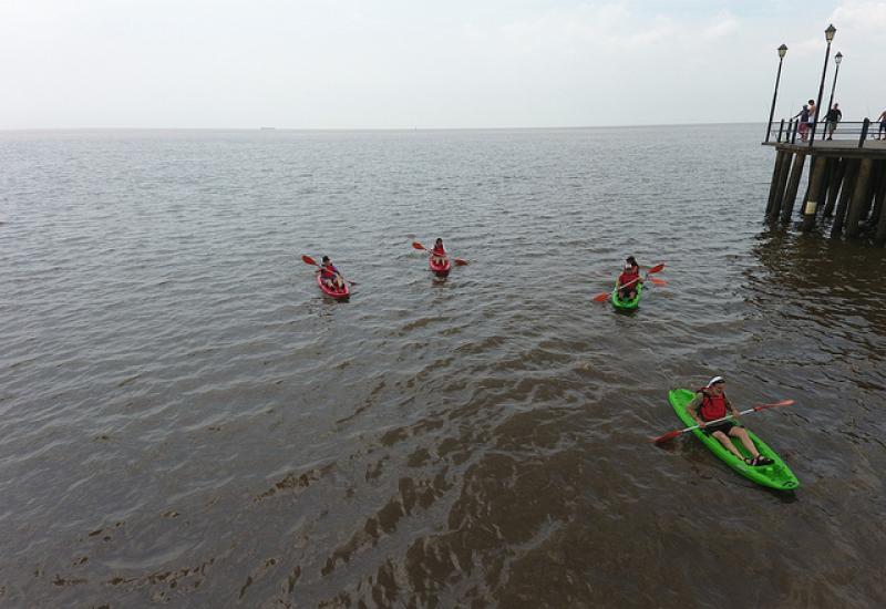 KAYAK EN PUERTO LIBRE KAYAK EN PUERTO LIBRE, MUNICIPIO DE SAN ISIDRO