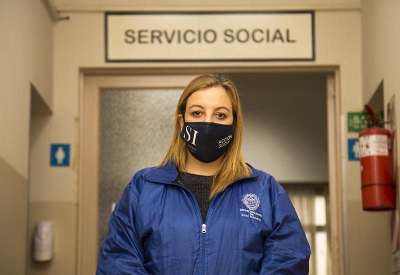  TRABAJADORES SOCIALES