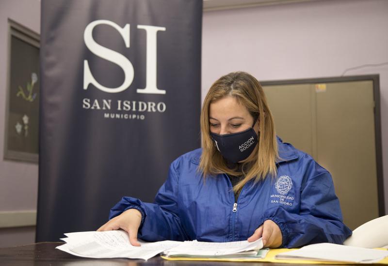  TRABAJADORES SOCIALES