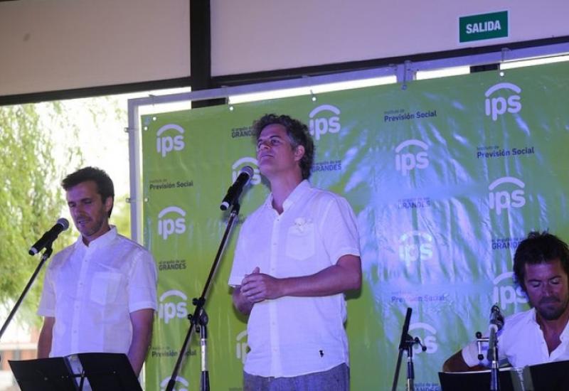 Show musical de Mike Amigorena, Municipio de San Isidro