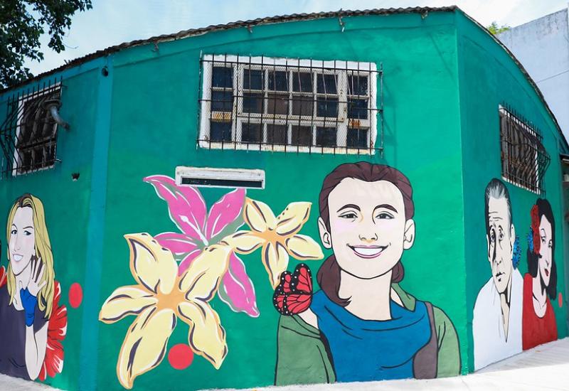 MURAL CONTRA LA VIOLENCIA DE GÉNERO