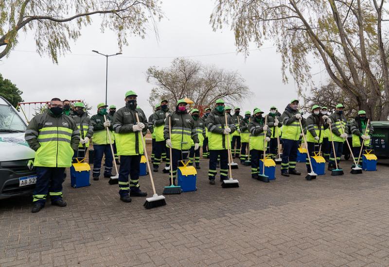 municipio de san isidro, contenedores, espacio publico, limpieza, higiene, barrido, basura, deshechos, via publica