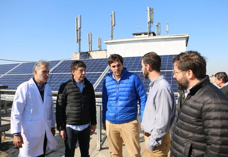 PANELES SOLARES HOSPITAL CENTRAL