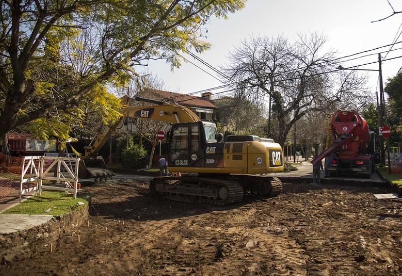 municipio de san isidro, pavimento, calle, bacheo, obras publicas, infraestructura, calles, heroe de malvinas, caseros, bajo de san isidro