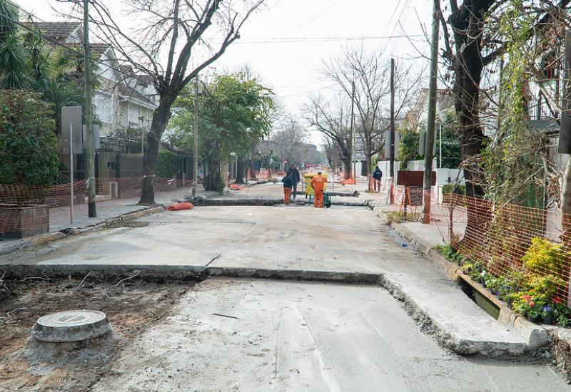 municipio de san isidro, pavimento, calle, bacheo, obras publicas, infraestructura, calles, heroe de malvinas, caseros, bajo de san isidro