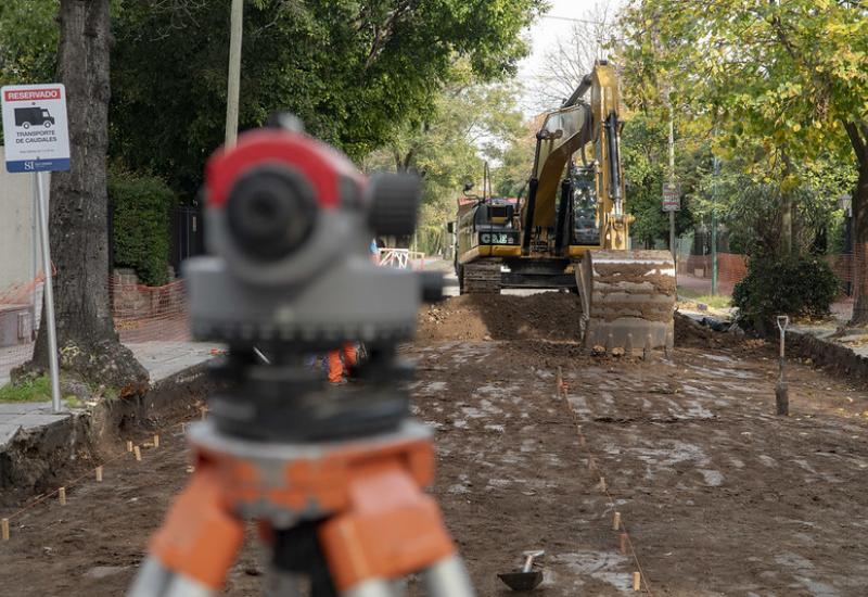 municipio de san isidro, pavimento, calle, bacheo, obras publicas, infraestructura, calles, heroe de malvinas, caseros, bajo de san isidro