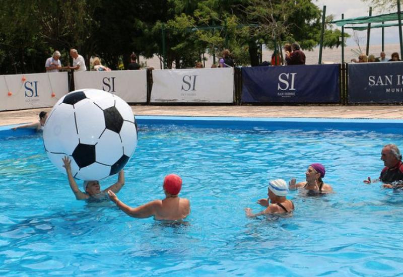 Pileta climatizada en Puerto Libre, Municipio de San Isidro