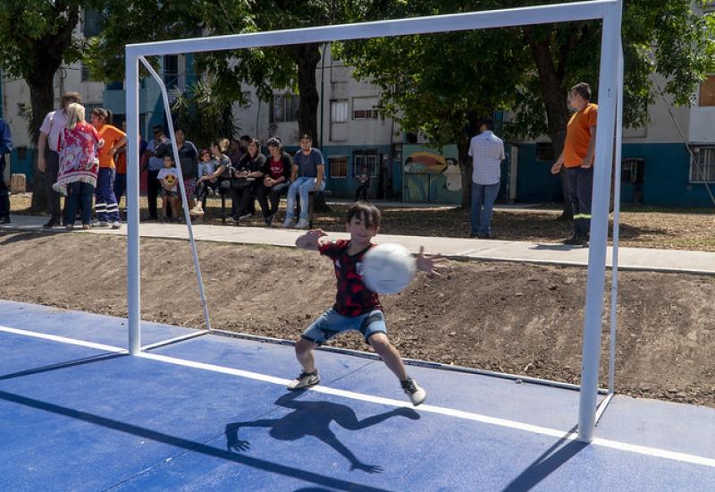 PLAZA DE YERBAL Y GORRITI, BOULOGNE