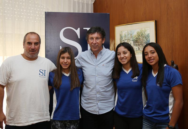 EL INTENDENTE GUSTAVO POSSE RECIBIÓ A GUADALUPE PETITTO, IARA MATCHEGIANI Y GUADALUPE BUSTOS