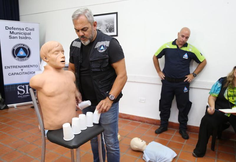 CAPACITACIÓN EN RCP A PROFESORES DE EDUCACIÓN FÍSICA, MUNICIPIO DE SAN ISIDRO