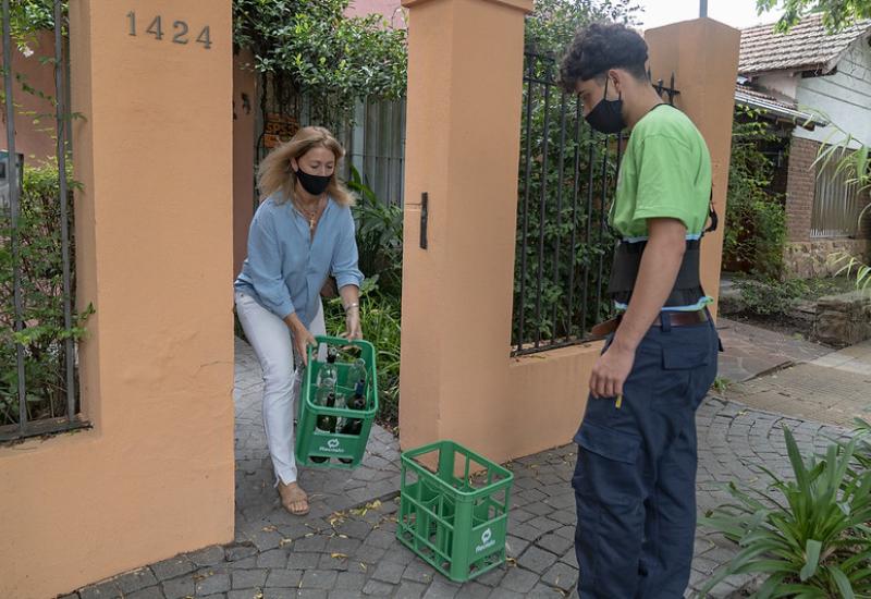 municipio de san isidro, espacio público, reciclaje, reciclar, vidrio, a domicilio reciqlo