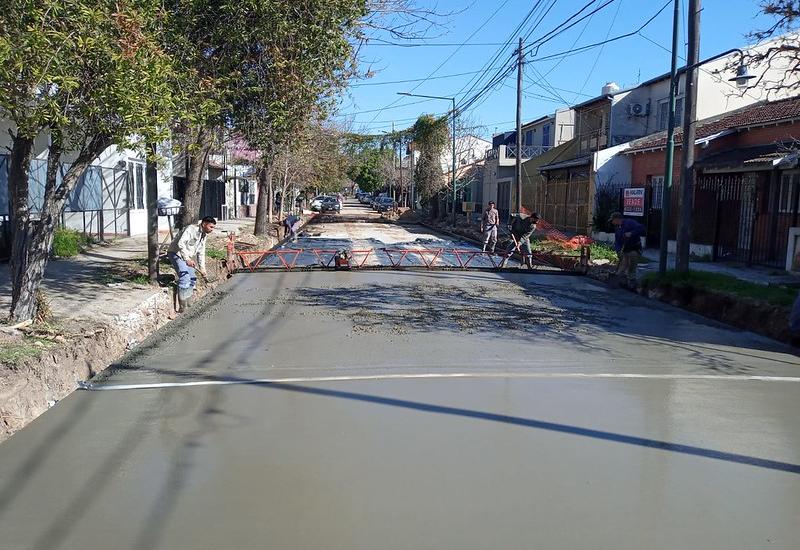 municipio de san isidro, pavimento, calle, bacheo, obras publicas, infraestructura, calles, heroe de malvinas, caseros, bajo de san isidro