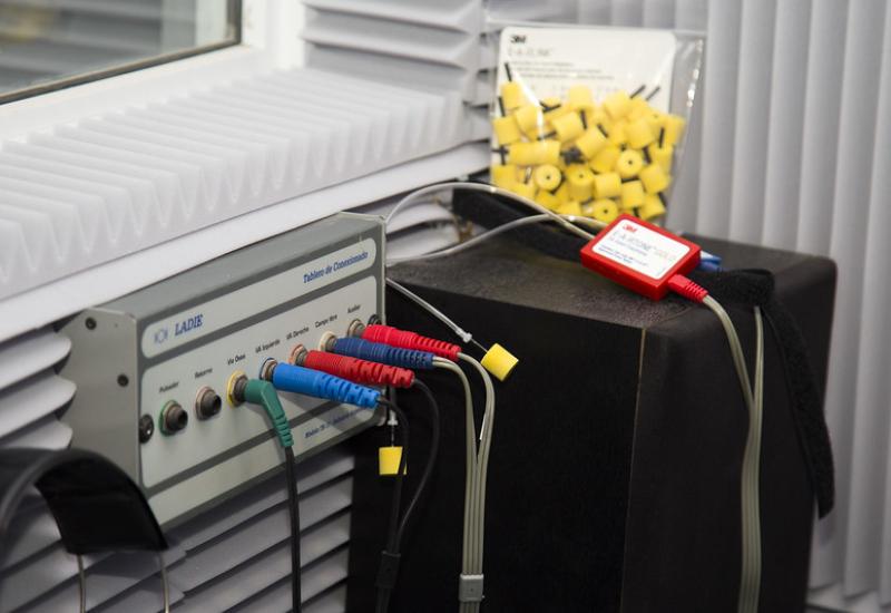 municipio de san isidro, salud, fonoaudiologia, autoclasica, donacion, donaciones, audicion, oreja