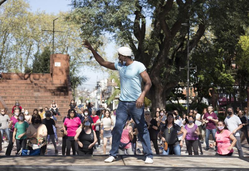 municipio de san isidro, baile, salsa, bachata, ritmos, plaza, aire libre, deporte, cultura