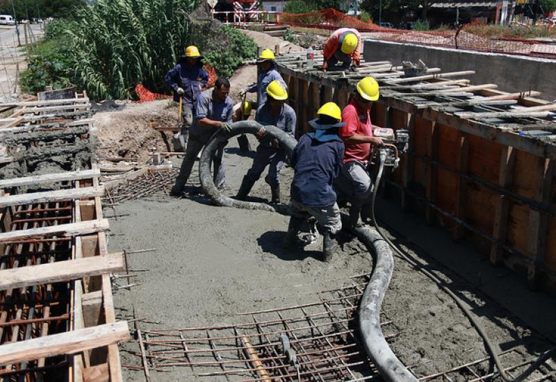 TÚNEL SARRATEA SAN ISIDRO