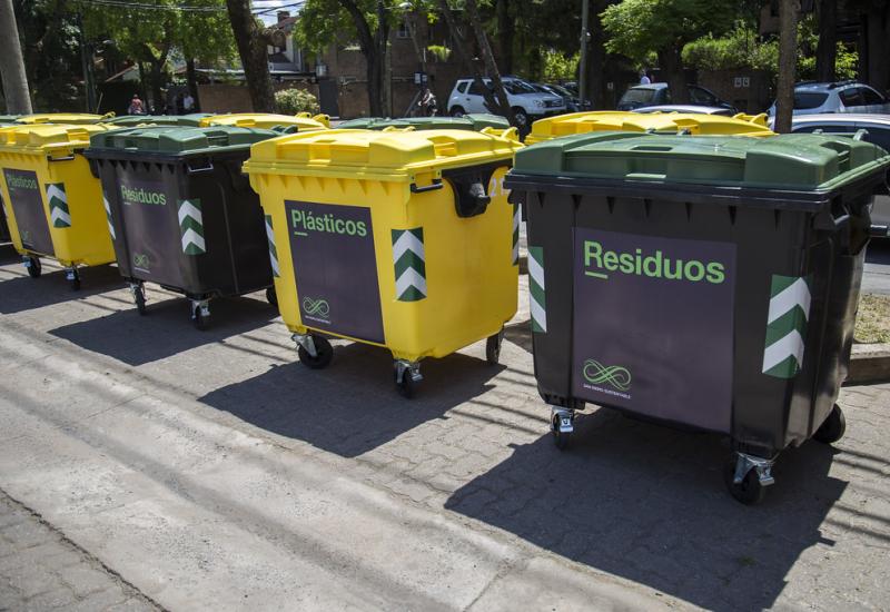 municipio de san isidro, espacio publico, nuevos contenedores