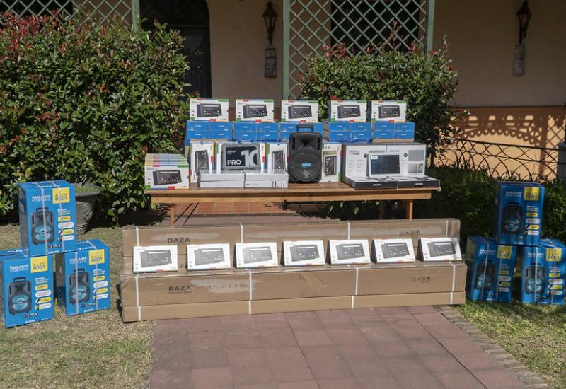 TABLETS A JARDINES DE INFANTES SAN ISIDRO municipio de san isidro, educacion, jardines de infantes, tablet, tecnologia, notebook, netbook, pandemia, clases, coronavirus