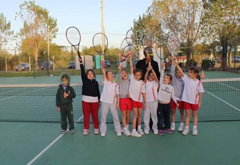 TENIS TENIS, MUNICIPIO DE SAN ISIDRO