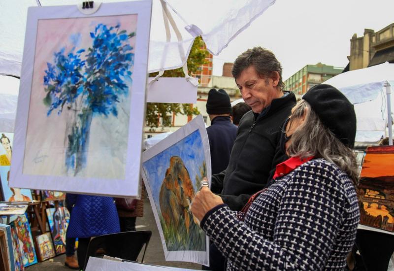 municipio de san isidro, paseo de las artes, arte, pintura, gustavo posse, martinez, estacion, artistas, artista