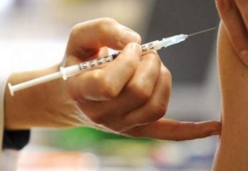 VACUNACIÓN ANTIGRIPAL, MUNICIPIO DE SAN ISIDRO