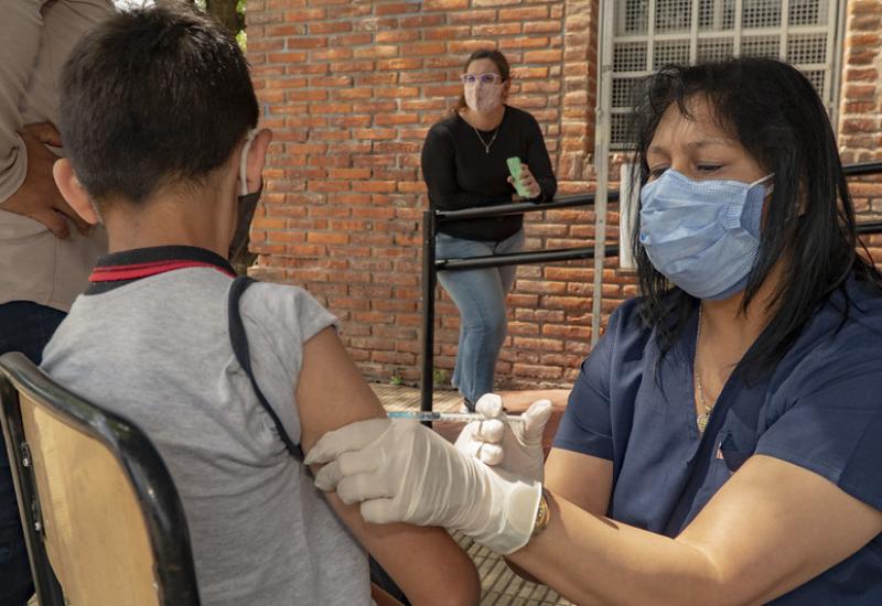 municipio de san isidro, salud, vacunación, jardines municipales, escuela municipal malvinas argentinas, vacunar, completar calendario de vacunacion