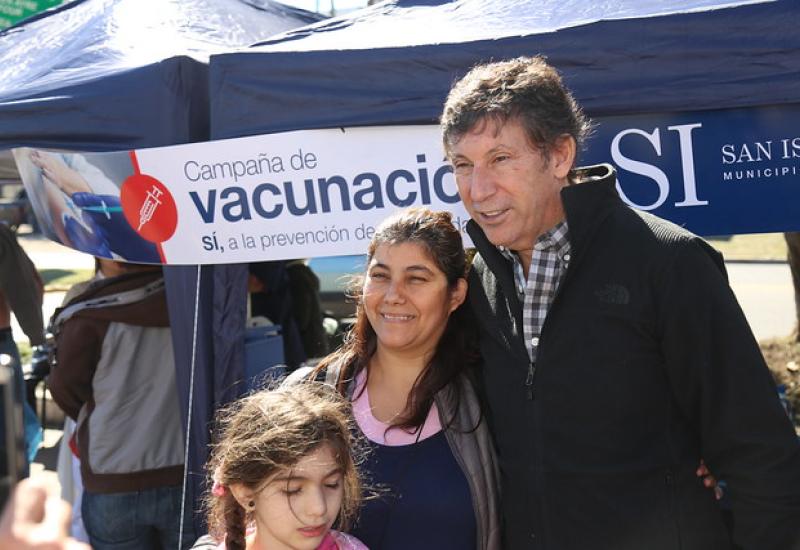 VACUNACIÓN EN VÍA PÚBLICA