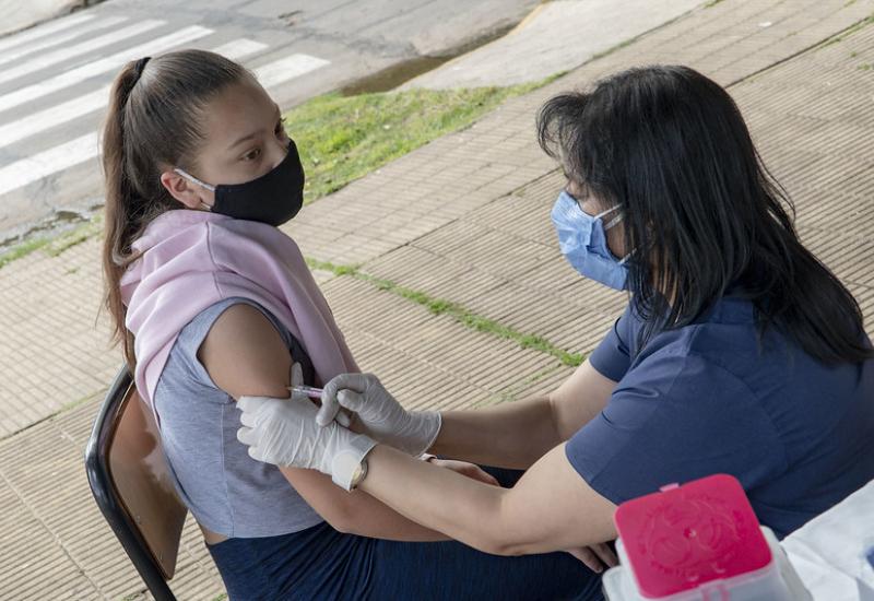 municipio de san isidro, salud, vacunación, jardines municipales, escuela municipal malvinas argentinas, vacunar, completar calendario de vacunacion