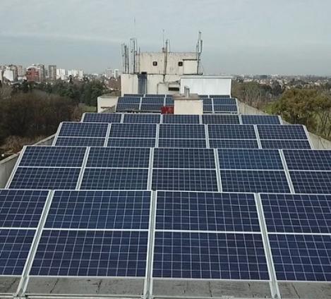 PANELES SOLARES HOSPITAL CENTRAL PANELES SOLARES HOSPITAL CENTRAL DE SAN ISIDRO