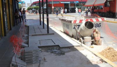 NUEVAS VEREDAS EN CENTRO COMERCIAL BOULOGNE