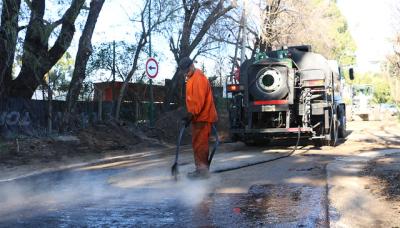 ASFALTO NUEVO EN LA HORQUETA, MUNICIPIO DE SAN ISIDRO