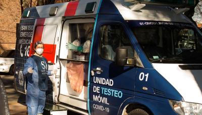  UNIDAD DE TESTEO MÓVIL PARA HACER HISOPADOS POR COVID-19
