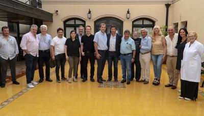 MUNICIPALES DE AUSTRIA ELOGIARON LOS HOSPITALES DE SAN ISIDRO