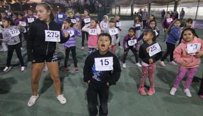 BECAS PARA LA ESCUELA DE VALERIA ARCHIMÓ, MUNICIPIO DE SAN ISIDRO