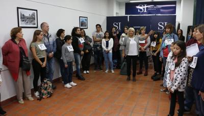 BECAS PARA LA ESCUELA DE VALERIA LYNCH 