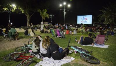 municipio de san isidro, cultura, bicine, pelicula, bicicleta, rio, entretenimiento, bardo en verano, sol, calor
