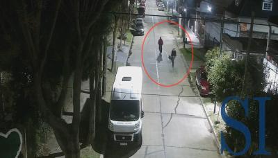 ROBARON DOS BICICLETAS, LOS SIGUIERON CON LAS CÁMARAS Y TERMINARON DETENIDOS