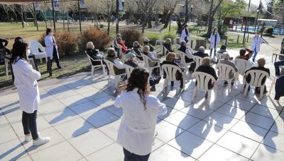 municipio de san isidro, nutricion, salud, clase, online, clases, puerto libre, adultos mayores, saludable, tercera edad, san isidro, nutricionista, charla