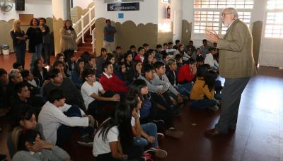 PREVENCIÓN DE ADICCIONES EN ESCUELAS, MUNICIPIO DE SAN ISIDRO