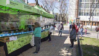 municipio de san isidro, mercado en tu barrio, protocolo, precios bajos, producción, mercado, frutas, verduras