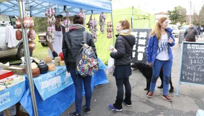 El mercado en tu barrio, Municipio de San Isidro