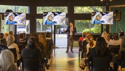 Encuentro del Banco Ciudad con emprendedores