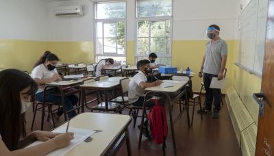 VUELTA A CLASES SECUNDARIA SAN ISIDRO municipio de san isidro, educacion, regreso a clases, secundaria, escuela malvinas argentinas, covid, coronavirus