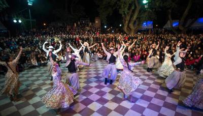 FOLKLORE SAN ISIDRO FOLKLORE SAN ISIDRO