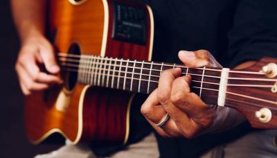 CURSO GUITARRA CULTURA SAN ISIDRO municipio de san isidro, cultura, cursos, talleres, curso, taller, seminario, inscripcion, online, virtual