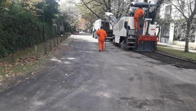 EL MUNICIPIO RENUEVA CALLES EN LAS LOMAS DE SAN ISIDRO
