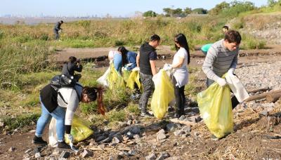 LIMPIEZA EN EL RÍO, MUNICIPIO DE SAN ISIDRO