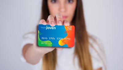 LANZAN UNA TARJETA CON BENEFICIOS Y DESCUENTOS PARA JÓVENES